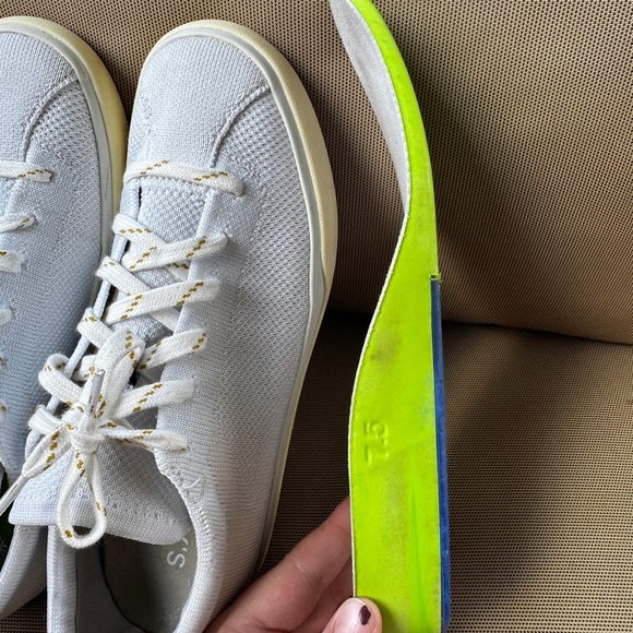 Rothy’s The Lace Up Sneaker Women’s Size 7,5 White Knit Shoes Navy Blue - Picture 9 of 16